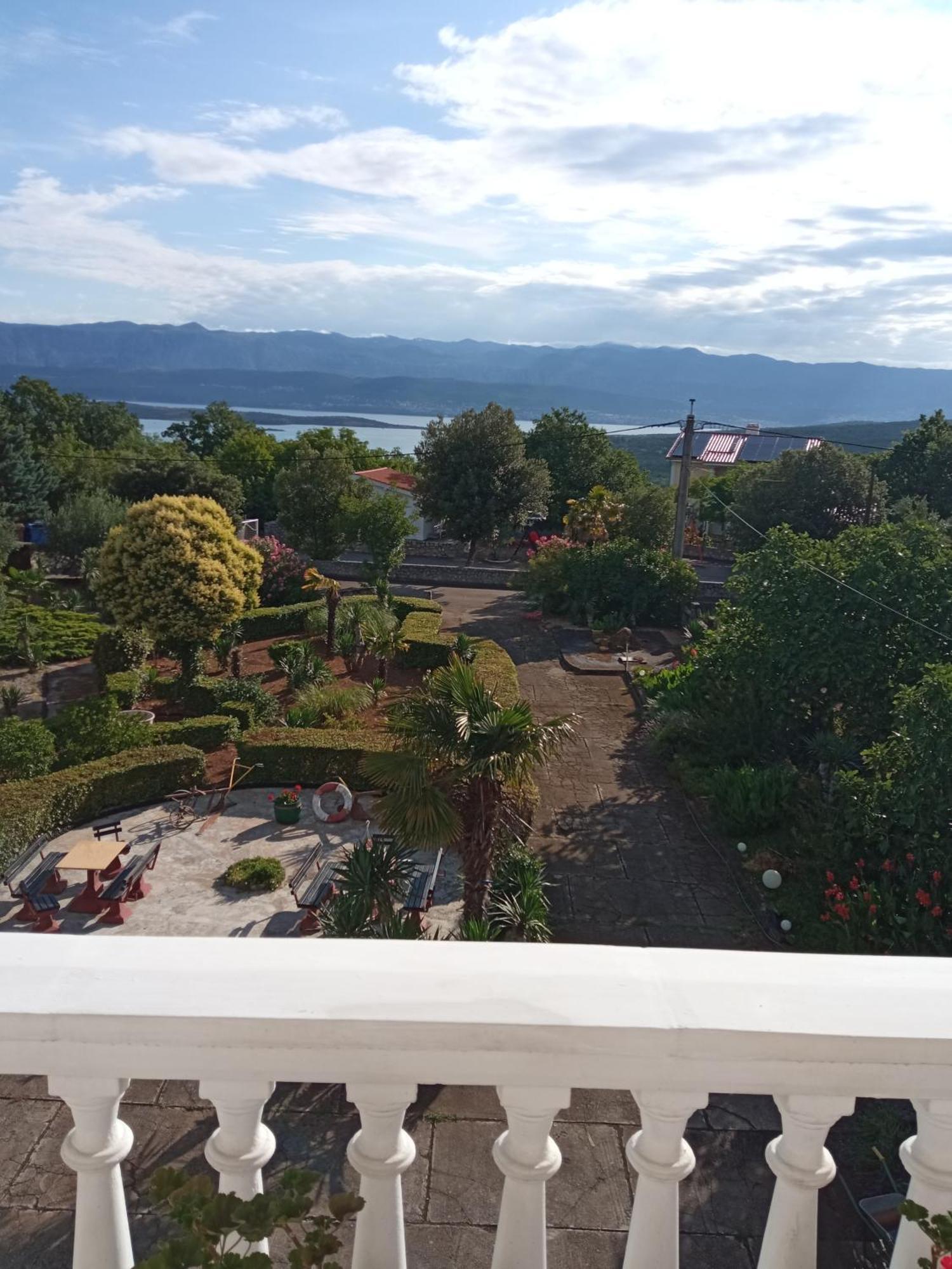 Apartman Kacic Sveti Ivan Dobrinjski Exterior photo