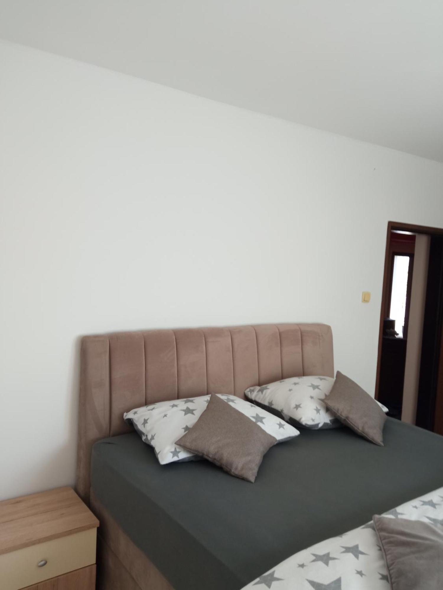 Apartman Kacic Sveti Ivan Dobrinjski Exterior photo